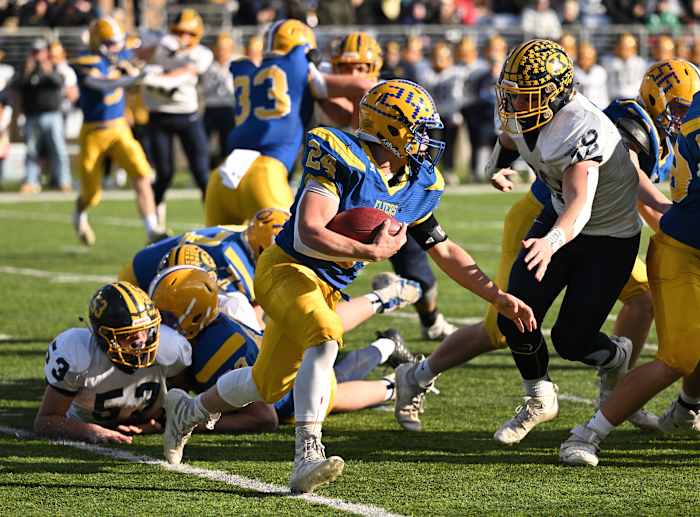 Marion Local football vs Kirtland football state championship game Jeff Harwell.jpg4
